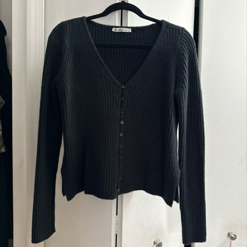 Abercrombie & Fitch Ribbed Black Knit Cardigan Sweater Small